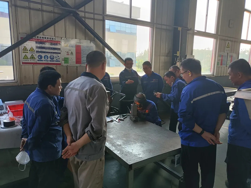 《提升技能，鑄就未來：公司焊工技能培訓(xùn)火熱進(jìn)行》